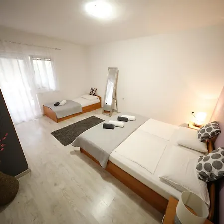 Piljusic Villa *