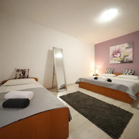 Βίλα Piljusic Debeljak