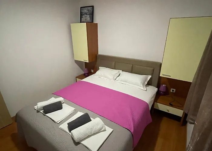 Piljusic Вилла Debeljak