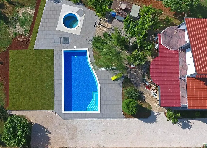 Вилла Piljusic *